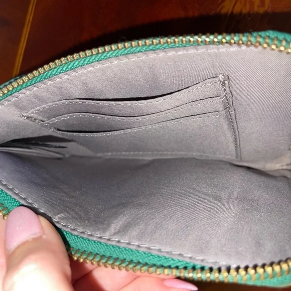 Fossil wristlet wallet green leather pink tassel - Picture 3 of 4